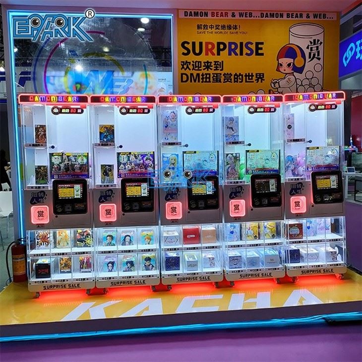 Gashapon Toy Machine